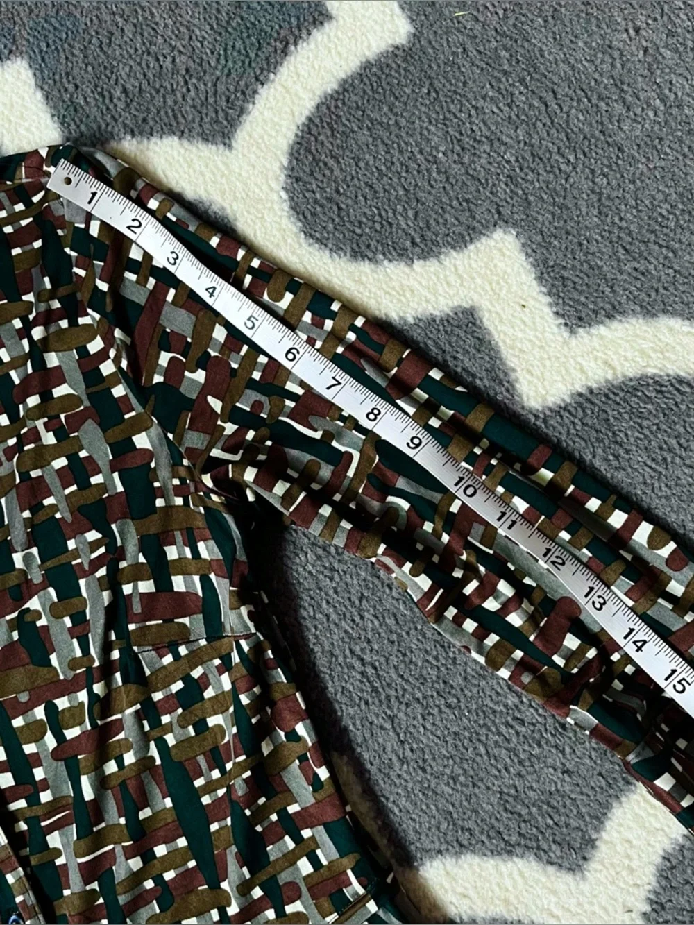 S SUNG Silk Button-Front Geometric Print Dress in Brown, Green & White Medium - Picture 13 of 16